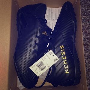 Nemeziz 19.4 Turf Soccer Shoes! (DEADSTOCK/NEW)